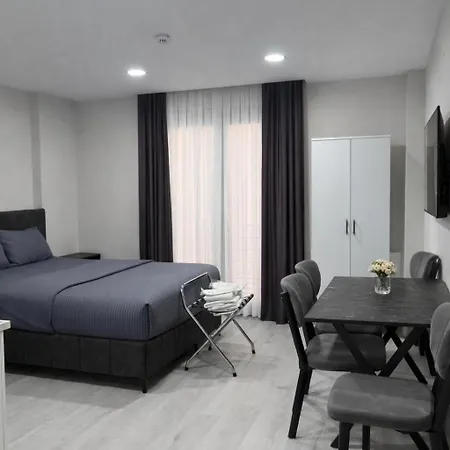 Hotel Signature In Taksim 3*